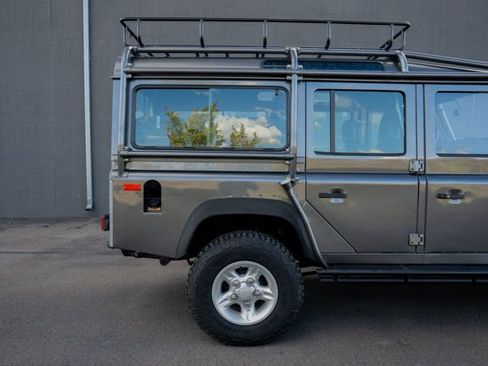 Used 1993 Land Rover Defender 110 image 27