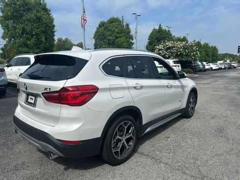 Used 2017 BMW X1 xDrive28i AWD/4WD image 6