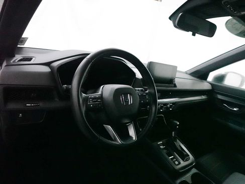 Used 2025 Honda CR-V Sport image 15