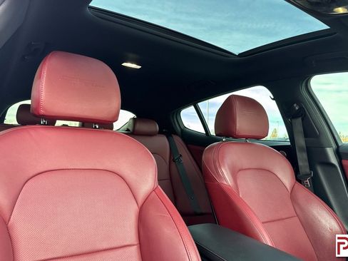 Used 2023 Kia Stinger GT-Line w/ Sun & Sound Package image 19