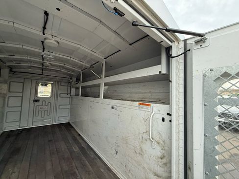 Used 2017 Ford Transit 350 350 HD Cutaway 138 w/ Interior Upgrade Package image 19