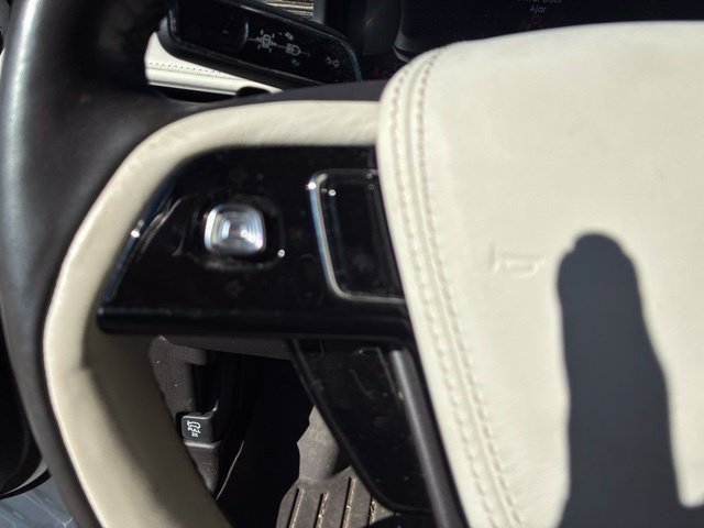 Used 2023 Lincoln Aviator Black Label Grand Touring w/ Class IV Trailer Tow Package AWD/4WD image 12