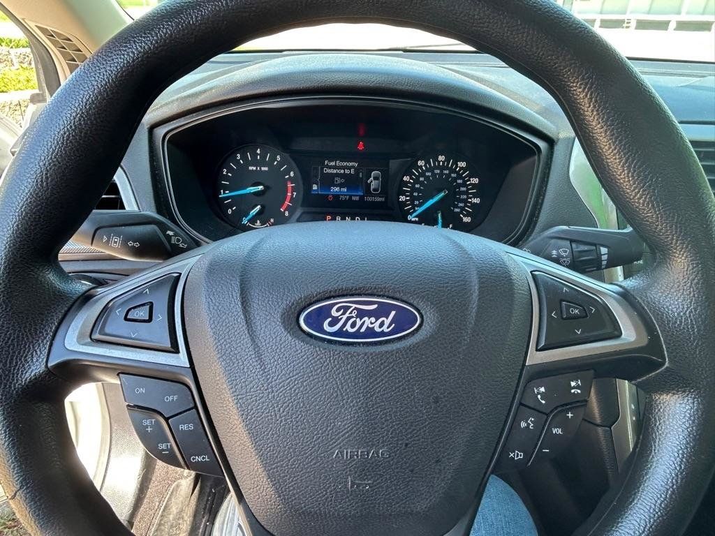 Used 2019 Ford Fusion S FWD image 13