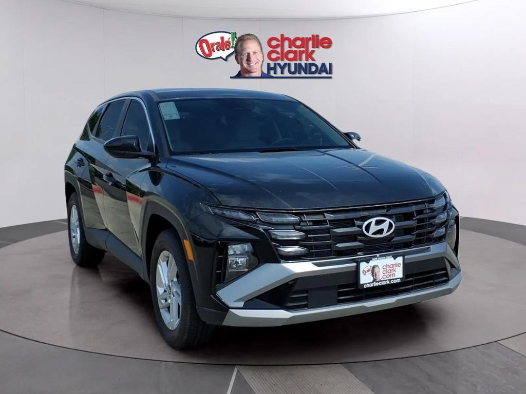 New 2026 Hyundai Tucson SE FWD image 7