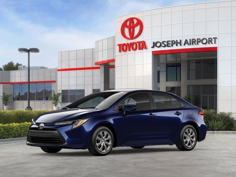 New 2026 Toyota Corolla LE FWD image 17