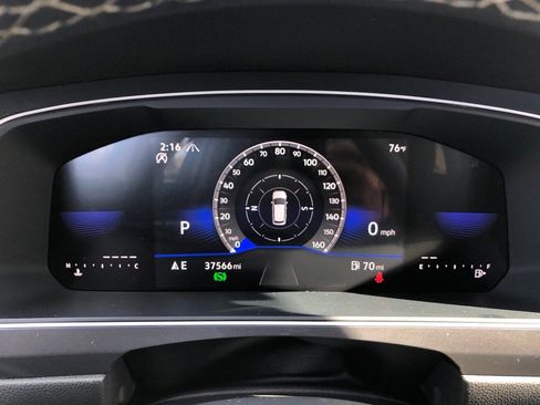 Used 2024 Volkswagen Tiguan SE image 20