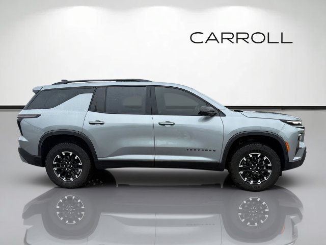Used 2026 Chevrolet Traverse Z71 w/ Driver Confidence Package AWD/4WD image 2