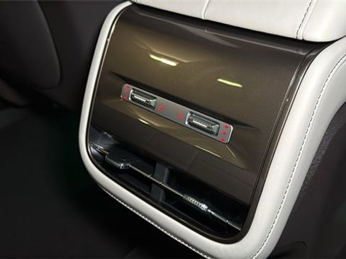 New 2026 Lincoln Nautilus Black Label image 13