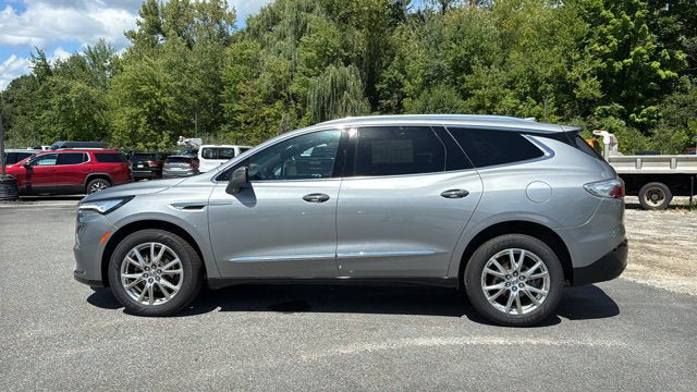 Used 2024 Buick Enclave Essence w/ Experience Buick Package AWD/4WD image 4