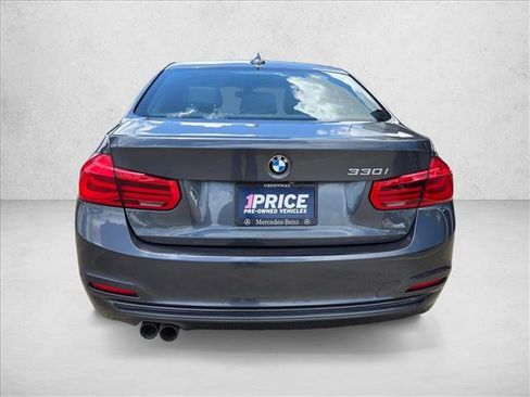 Used 2018 BMW 330i Sedan RWD image 6