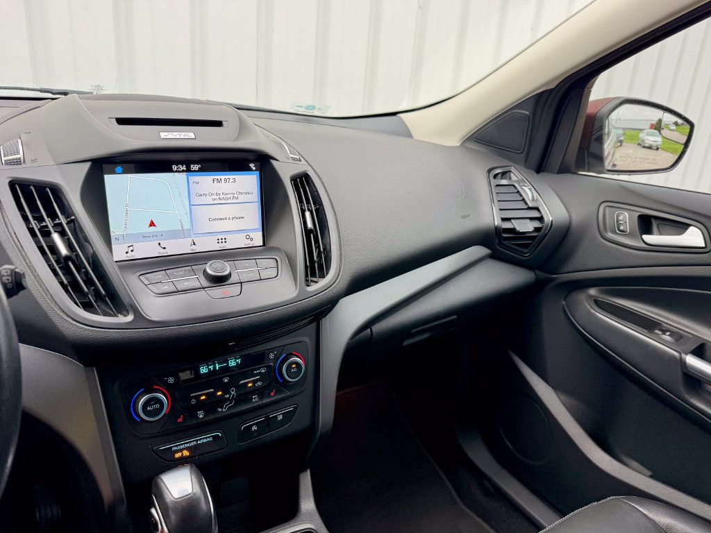 Used 2018 Ford Escape SEL FWD image 18