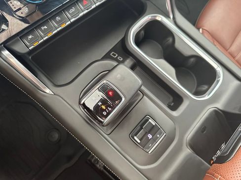 Used 2023 GMC Sierra 1500 Denali Ultimate AWD/4WD image 27