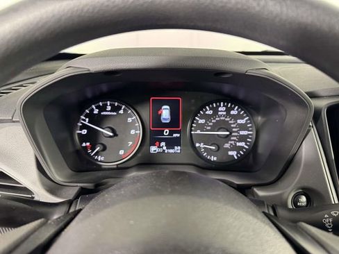 Used 2024 Subaru Crosstrek 2.0i AWD/4WD image 3