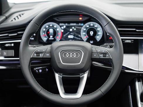 Certified 2025 Audi Q7 3.0T Premium Plus image 11
