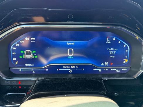 Used 2023 Chevrolet Silverado 1500 ZR2 image 15