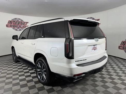 Used 2021 Cadillac Escalade Sport AWD/4WD image 5