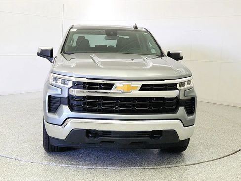 Used 2023 Chevrolet Silverado 1500 LT image 2