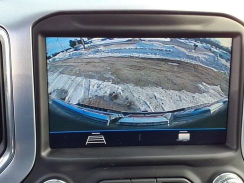 Used 2023 GMC Sierra 2500 SLE w/ SLE Value Package; image 14