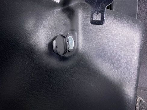 Used 2023 Jeep Cherokee Altitude Lux image 11