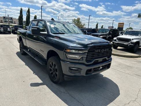 Used 2025 RAM 2500 Big Horn AWD/4WD image 25