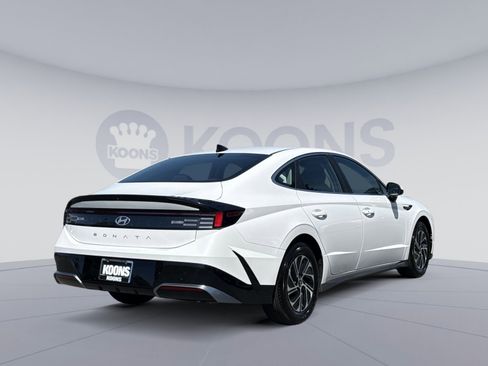 Certified 2026 Hyundai Sonata Blue FWD image 7