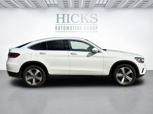 Used 2023 Mercedes-Benz GLC 300 4MATIC Coupe image 4