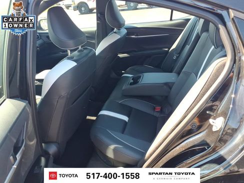 Used 2026 Toyota Camry SE FWD image 11