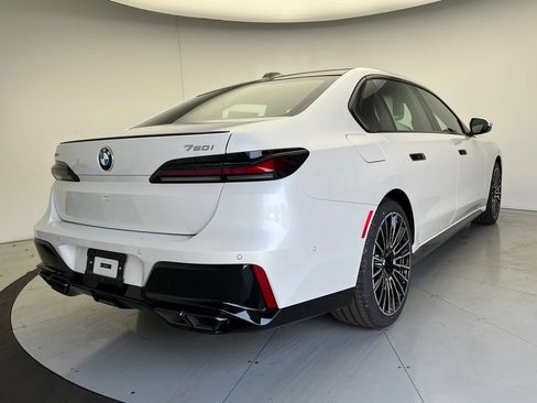 New 2026 BMW 760i xDrive w/ Executive Package AWD/4WD image 3