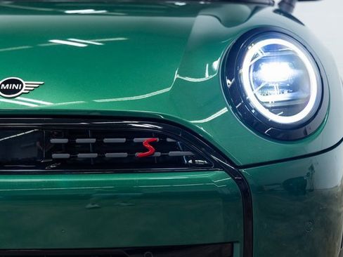 Certified 2025 MINI Cooper S image 7