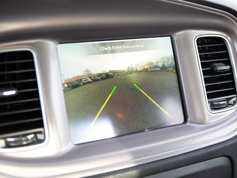 Used 2023 Dodge Charger SXT image 16