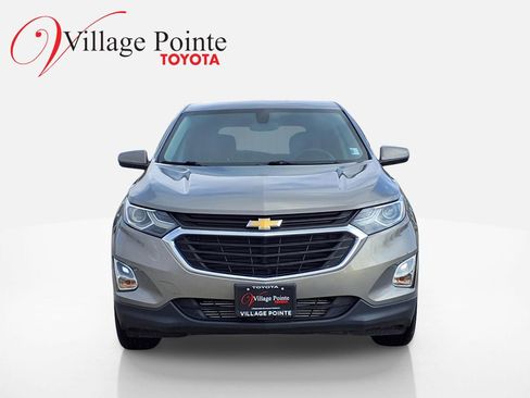 Used 2018 Chevrolet Equinox LT image 10