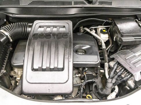 Used 2017 Chevrolet Equinox LT w/ Convenience Package image 39