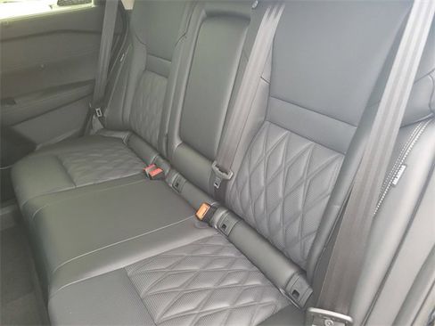 New 2026 Nissan Rogue Platinum image 9