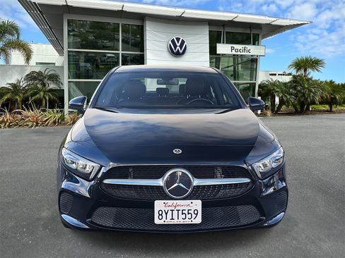 Used 2022 Mercedes-Benz A 220 image 2