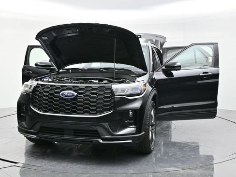 New 2026 Ford Explorer ST-Line w/ ST-Line Street Pack image 58