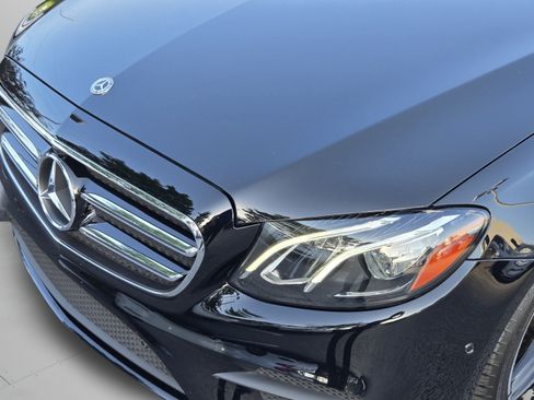 Used 2020 Mercedes-Benz E 350 Sedan image 33