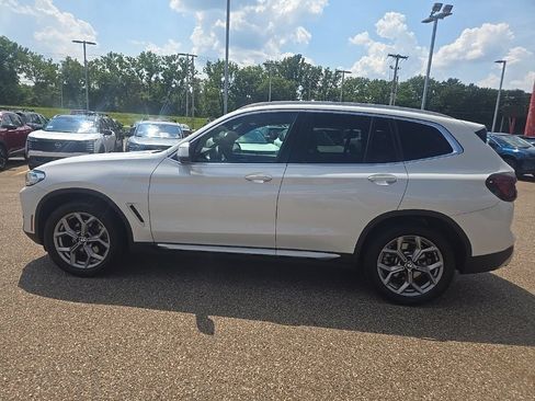 Used 2022 BMW X3 xDrive30i AWD/4WD image 4