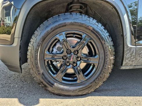 Used 2023 GMC Acadia AT4 AWD/4WD image 36