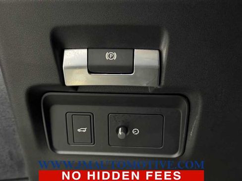 Used 2022 Land Rover Range Rover Evoque R-Dynamic SE image 31