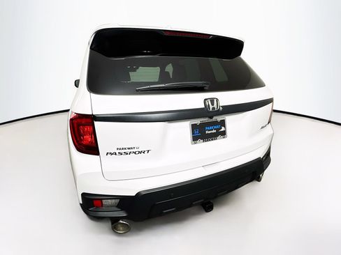Used 2023 Honda Passport EX-L image 7