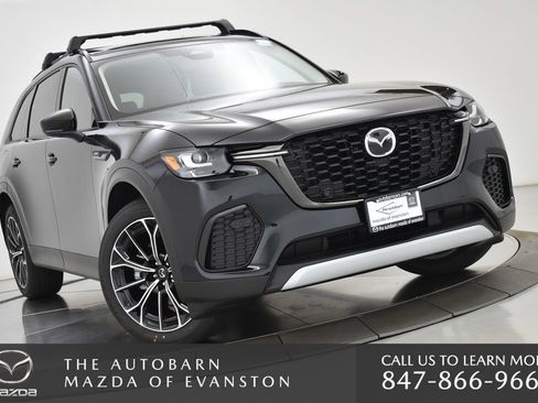 Used 2025 MAZDA CX-70 Plug-In Hybrid w/ Premium Pkg image 4