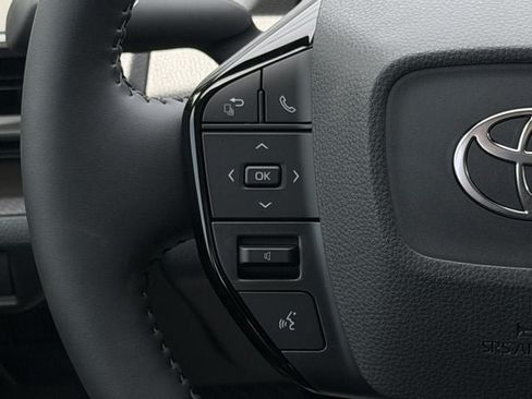 New 2026 Toyota Prius Plug-In Hybrid FWD image 14