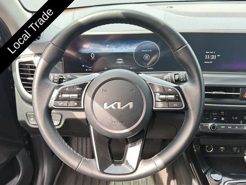 Used 2024 Kia Seltos EX FWD image 15