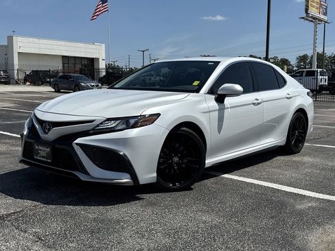 Used 2024 Toyota Camry XSE FWD image 1