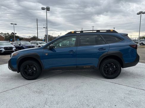 Certified 2023 Subaru Outback Wilderness image 4