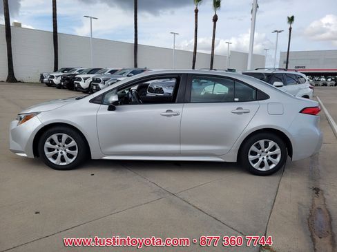 Used 2023 Toyota Corolla LE FWD image 7