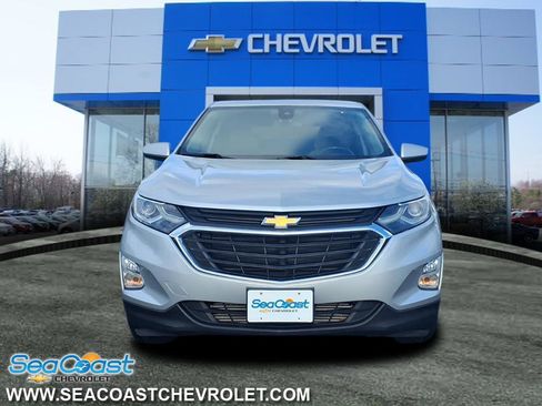 Certified 2020 Chevrolet Equinox LT image 2