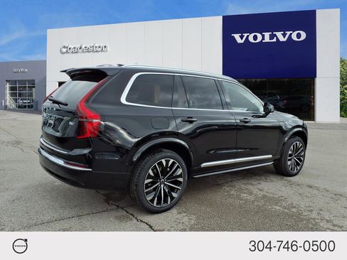 Used 2026 Volvo XC90 B6 Plus w/ Protection Package AWD/4WD image 3