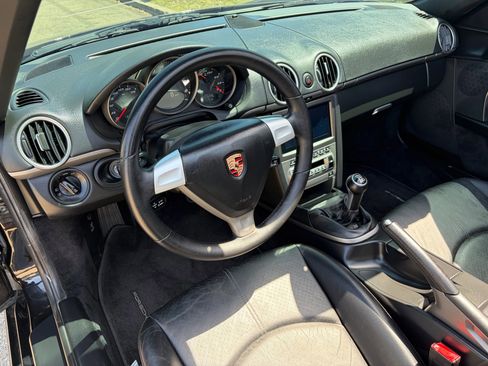 Used 2005 Porsche Boxster RWD image 7