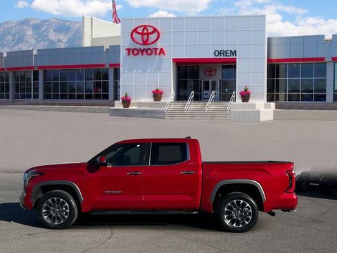 Used 2024 Toyota Tundra Limited AWD/4WD image 6